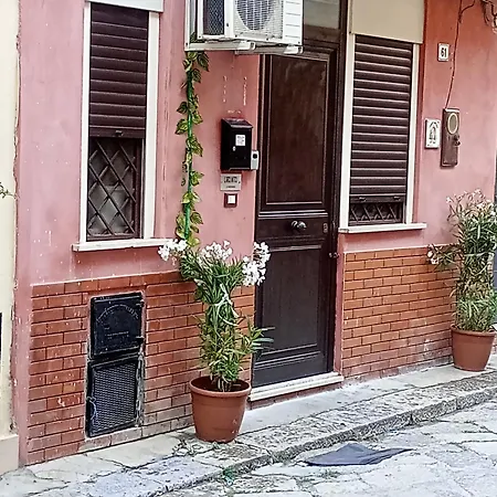 L' Arco Antico